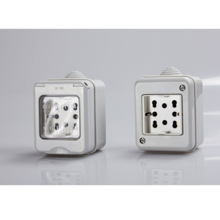 Side Box IP55 2 moduli completo di presa Side