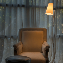 Faro Lupe Lampada da Terra